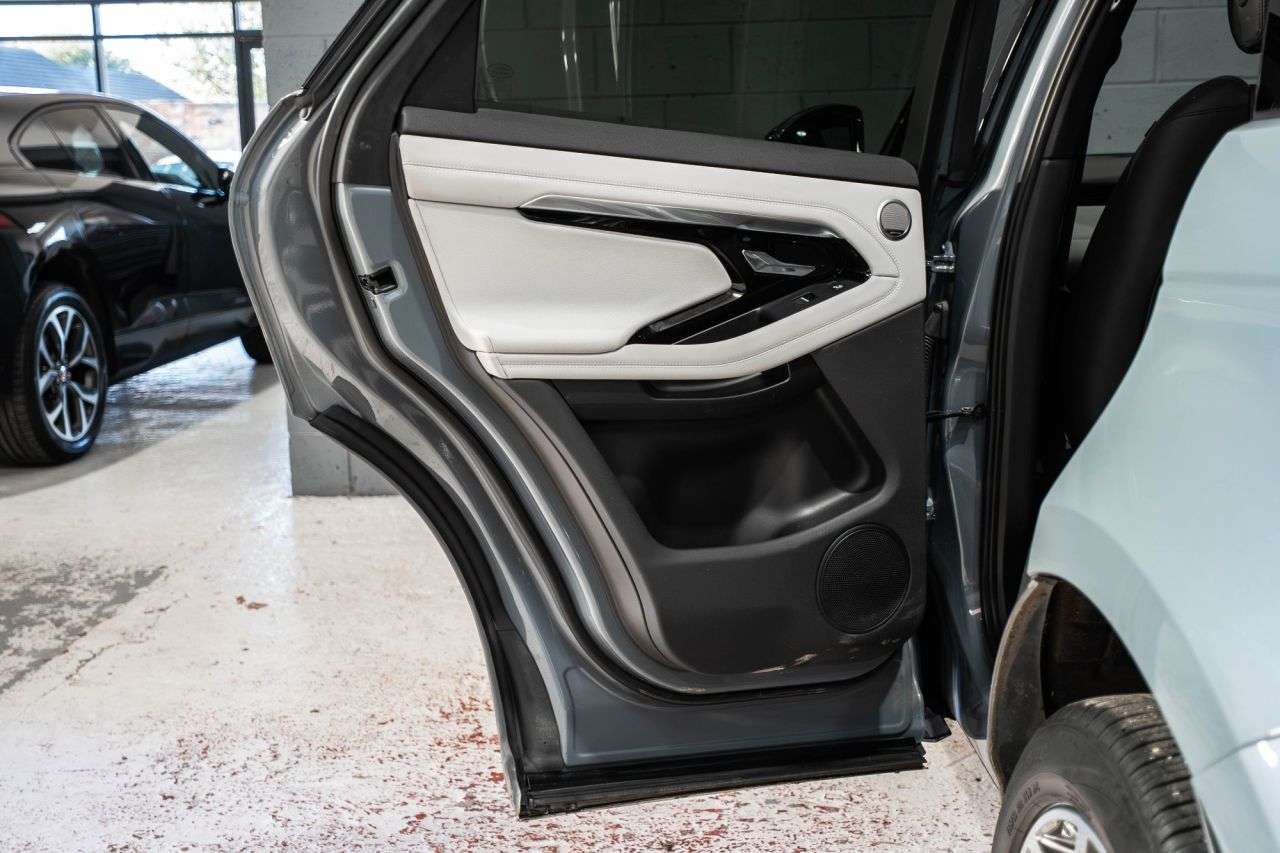 2019 LAND ROVER RANGE ROVER EVOQUE 2019 LAND ROVER RANGE ROVER EVOQUE