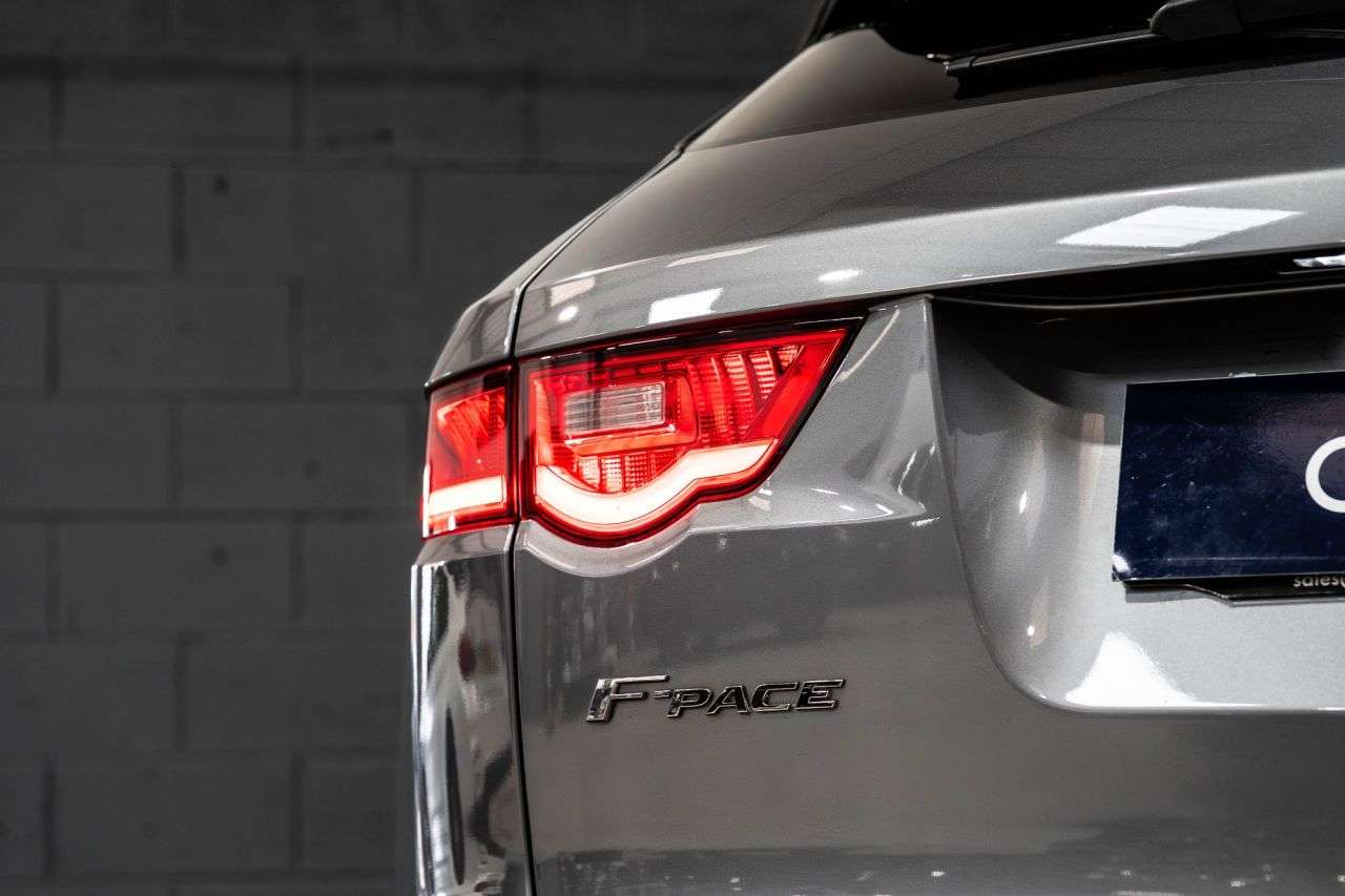 2020 JAGUAR F-PACE 2020 JAGUAR F-PACE