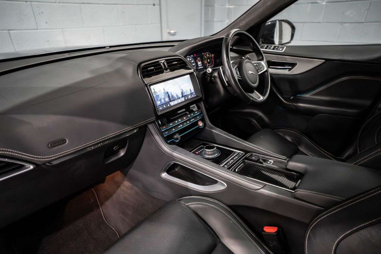 2020 JAGUAR F-PACE 2020 JAGUAR F-PACE