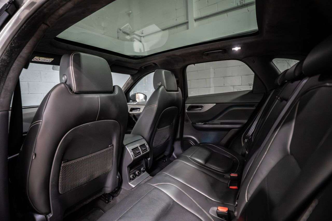 2020 JAGUAR F-PACE 2020 JAGUAR F-PACE