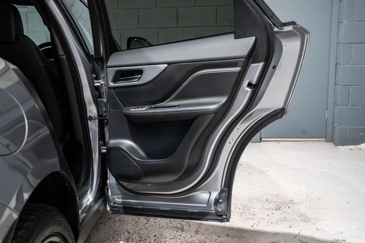 2020 JAGUAR F-PACE 2020 JAGUAR F-PACE