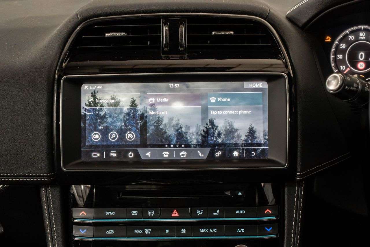 2020 JAGUAR F-PACE 2020 JAGUAR F-PACE