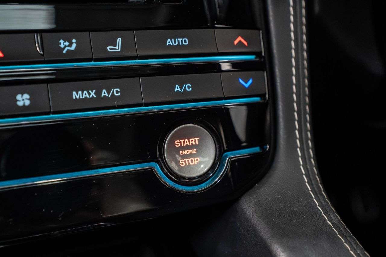 2020 JAGUAR F-PACE 2020 JAGUAR F-PACE