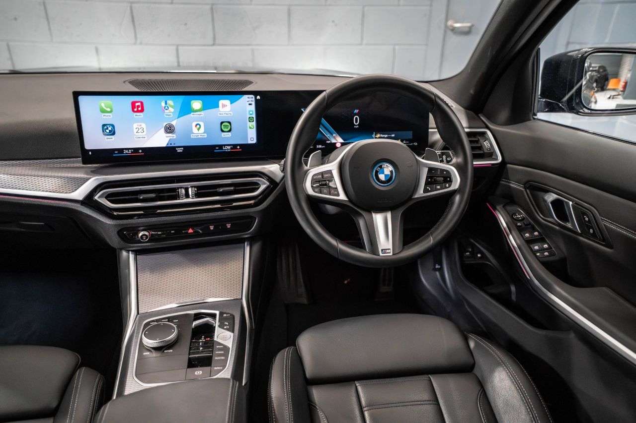 2024 BMW 3 SERIES 2024 BMW 3 SERIES