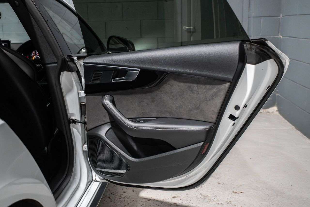 2019 AUDI RS5 2019 AUDI RS5