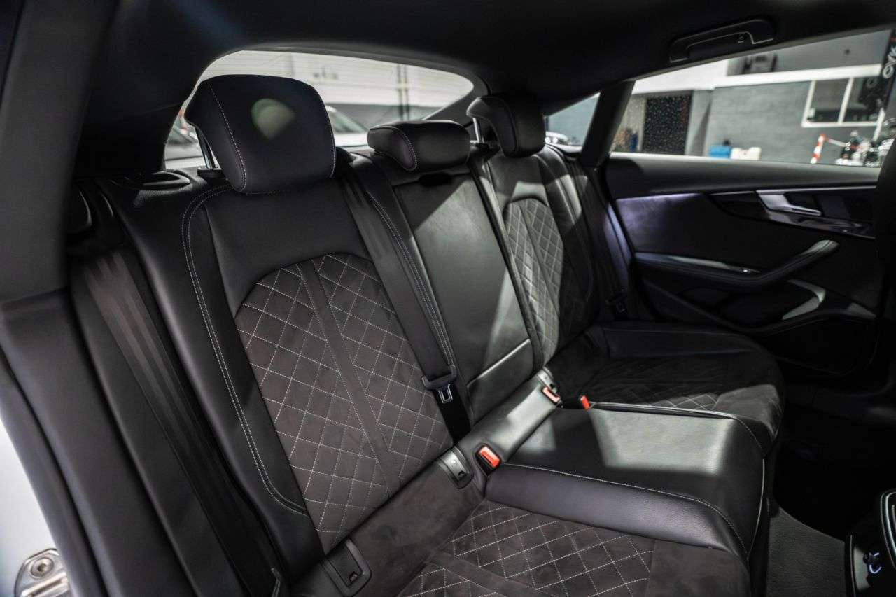 2019 AUDI RS5 2019 AUDI RS5