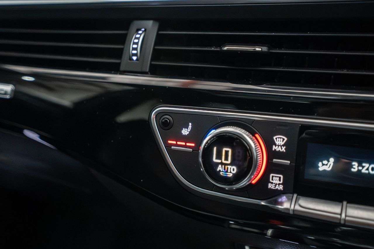 2019 AUDI RS5 2019 AUDI RS5