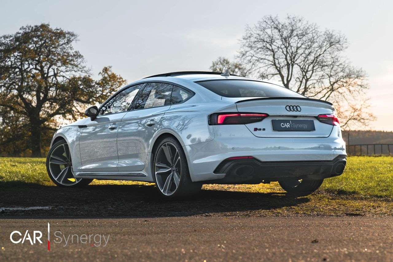 2019 AUDI RS5 2019 AUDI RS5