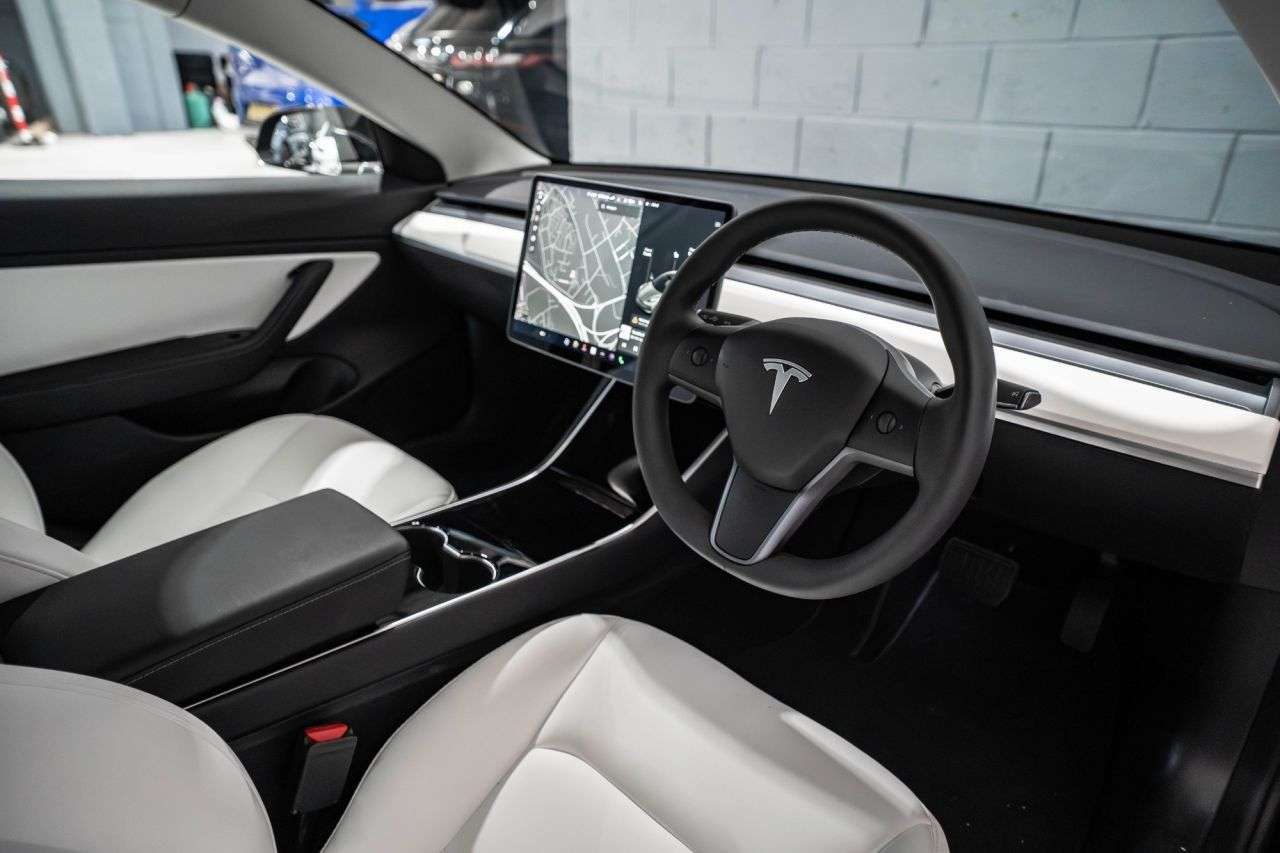 2020 TESLA MODEL 3 2020 TESLA MODEL 3