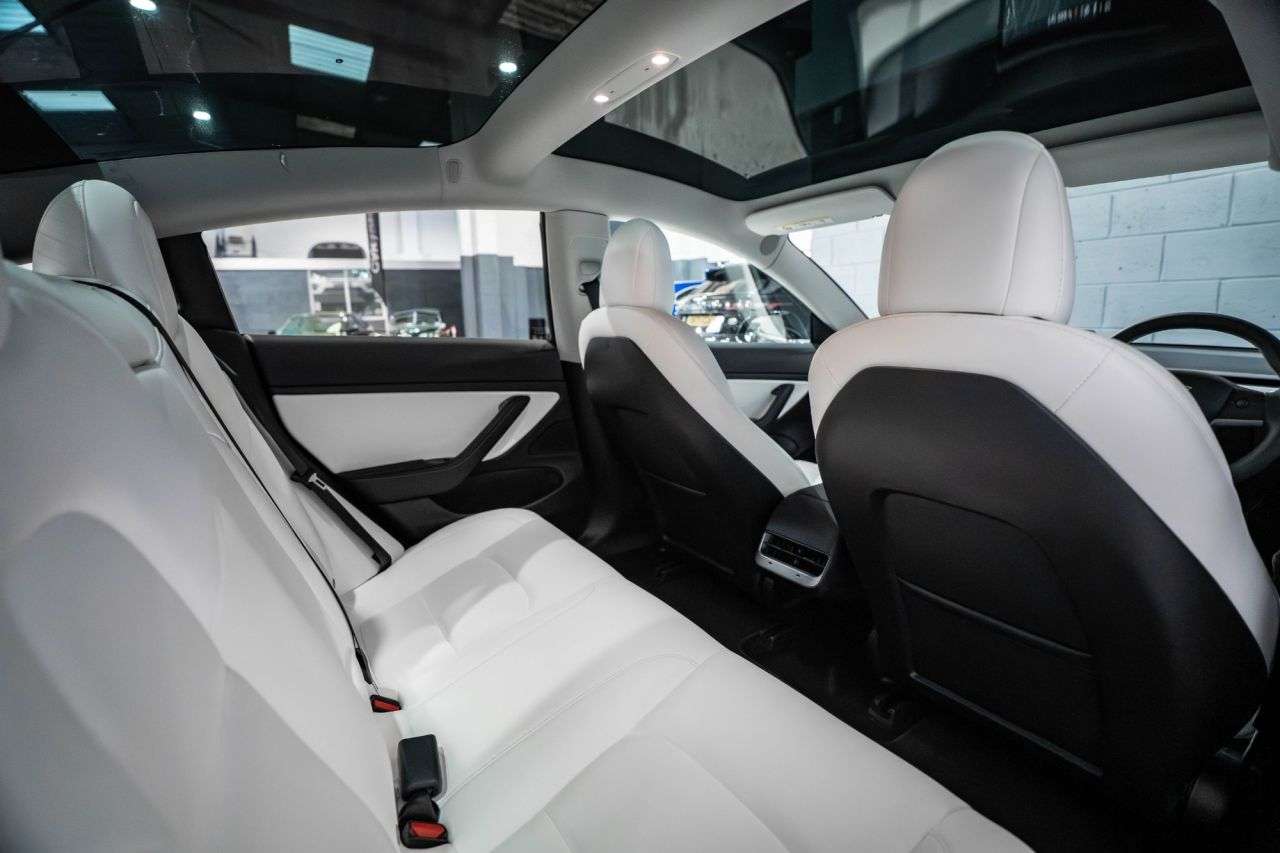 2020 TESLA MODEL 3 2020 TESLA MODEL 3