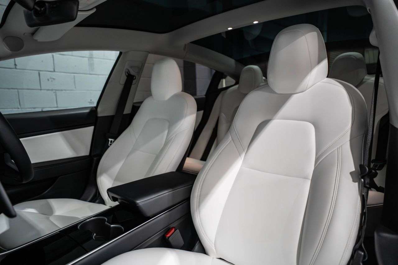 2020 TESLA MODEL 3 2020 TESLA MODEL 3