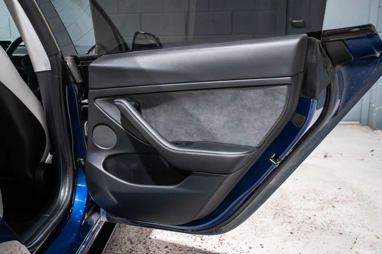 2021 TESLA MODEL 3 2021 TESLA MODEL 3