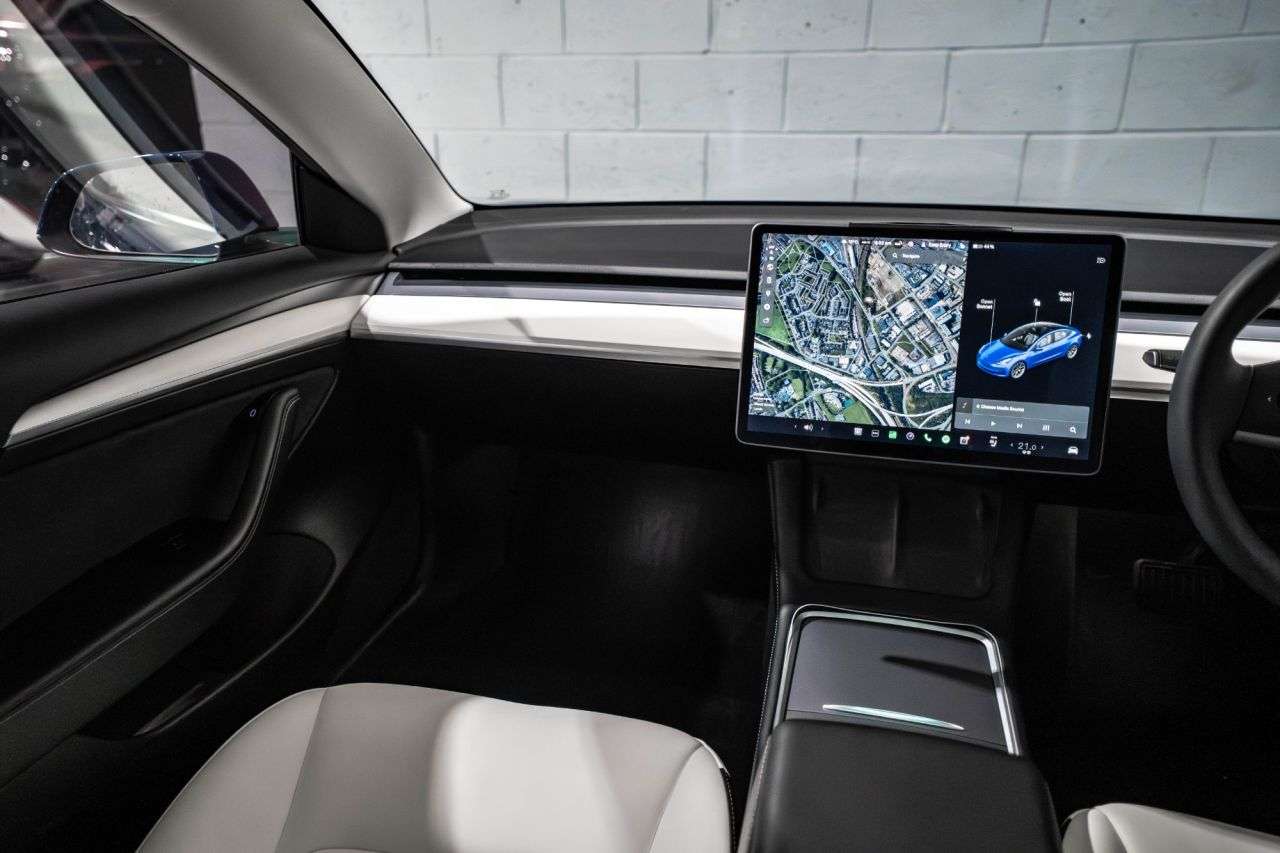 2021 TESLA MODEL 3 2021 TESLA MODEL 3