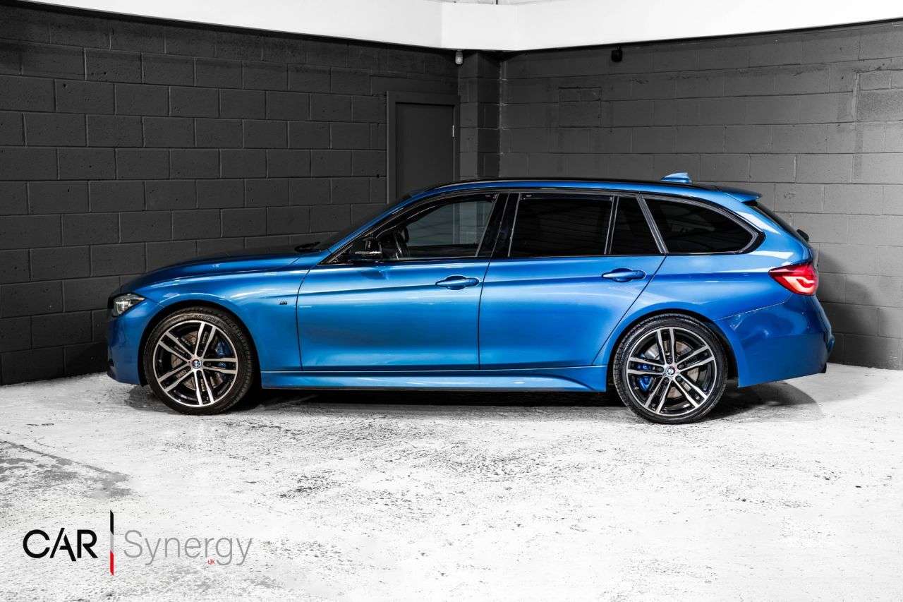 A 2018 BMW 3 SERIES 3.0 335d M Sport Shadow Edition Touring 5dr Diesel Auto xDrive Euro 6 (s/s) A 2018 BMW 3 SERIES 3.0 335d M Sport Shadow Edition Touring 5dr Diesel Auto xDrive Euro 6 (s/s)