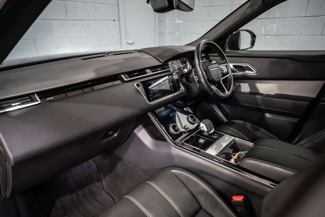 2021 LAND ROVER RANGE ROVER VELAR 2021 LAND ROVER RANGE ROVER VELAR