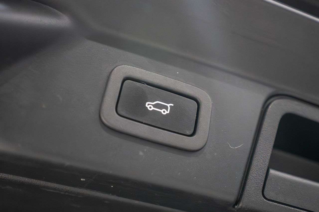 2021 LAND ROVER RANGE ROVER VELAR 2021 LAND ROVER RANGE ROVER VELAR