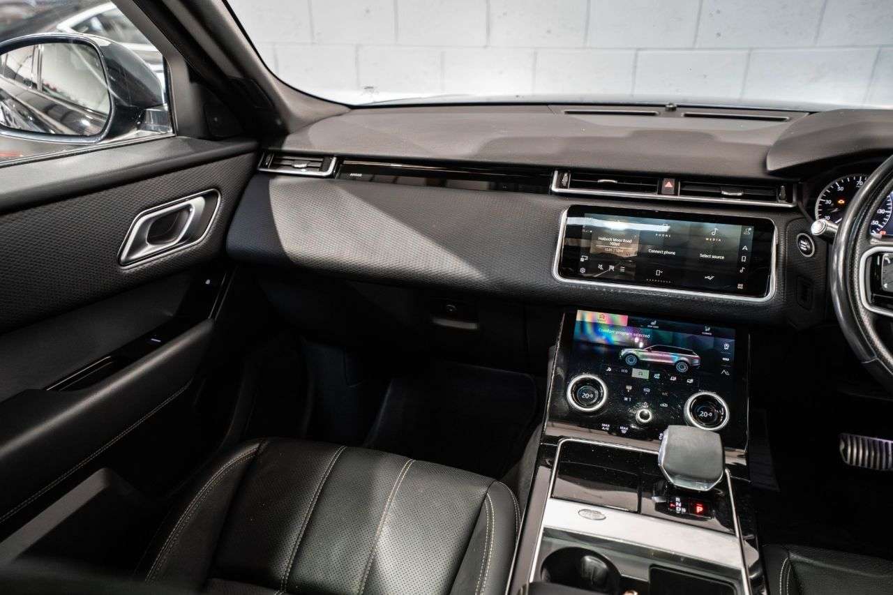 2021 LAND ROVER RANGE ROVER VELAR 2021 LAND ROVER RANGE ROVER VELAR