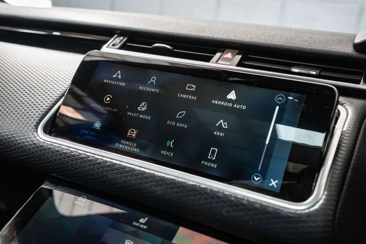 2021 LAND ROVER RANGE ROVER VELAR 2021 LAND ROVER RANGE ROVER VELAR