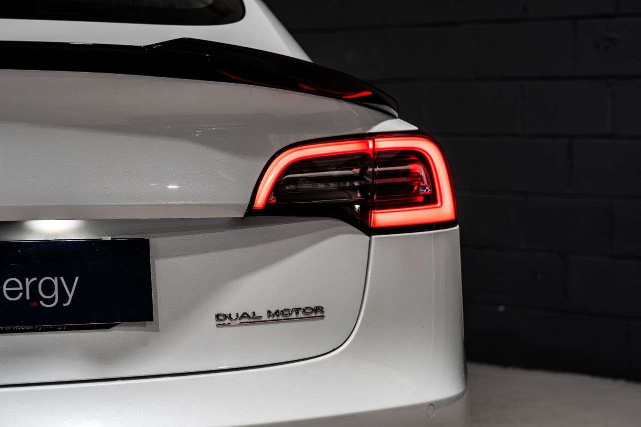 2019 TESLA MODEL 3 2019 TESLA MODEL 3