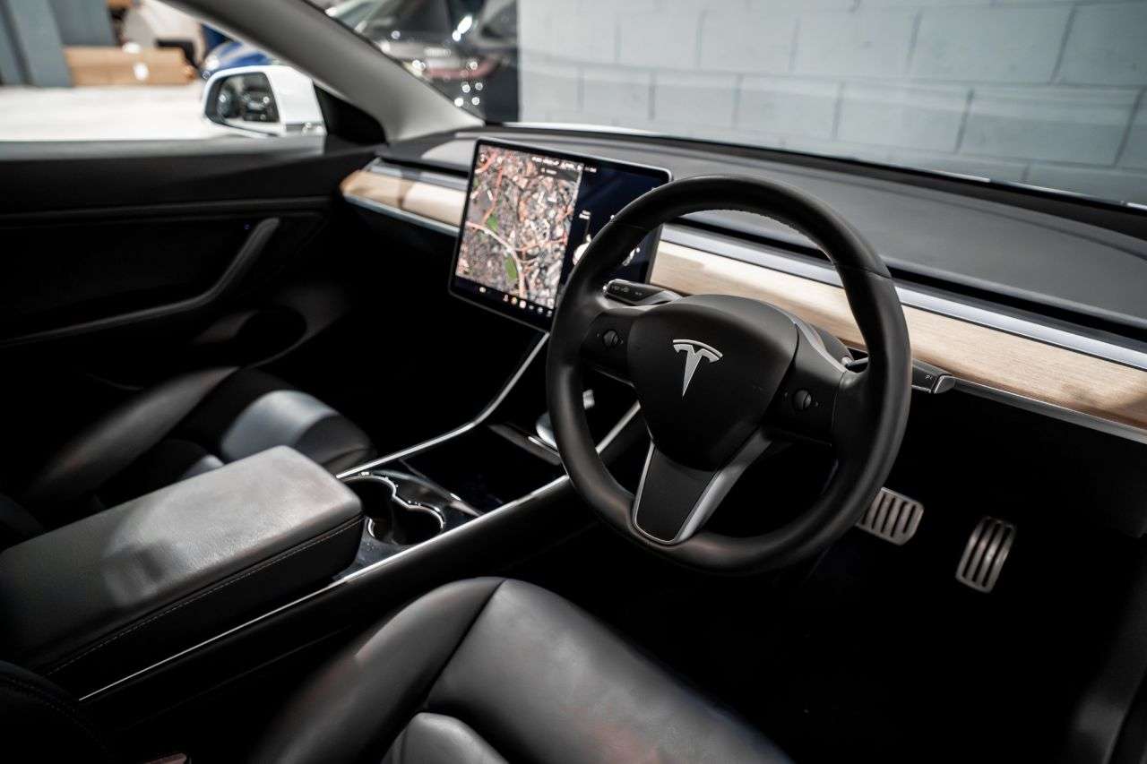 2019 TESLA MODEL 3 2019 TESLA MODEL 3
