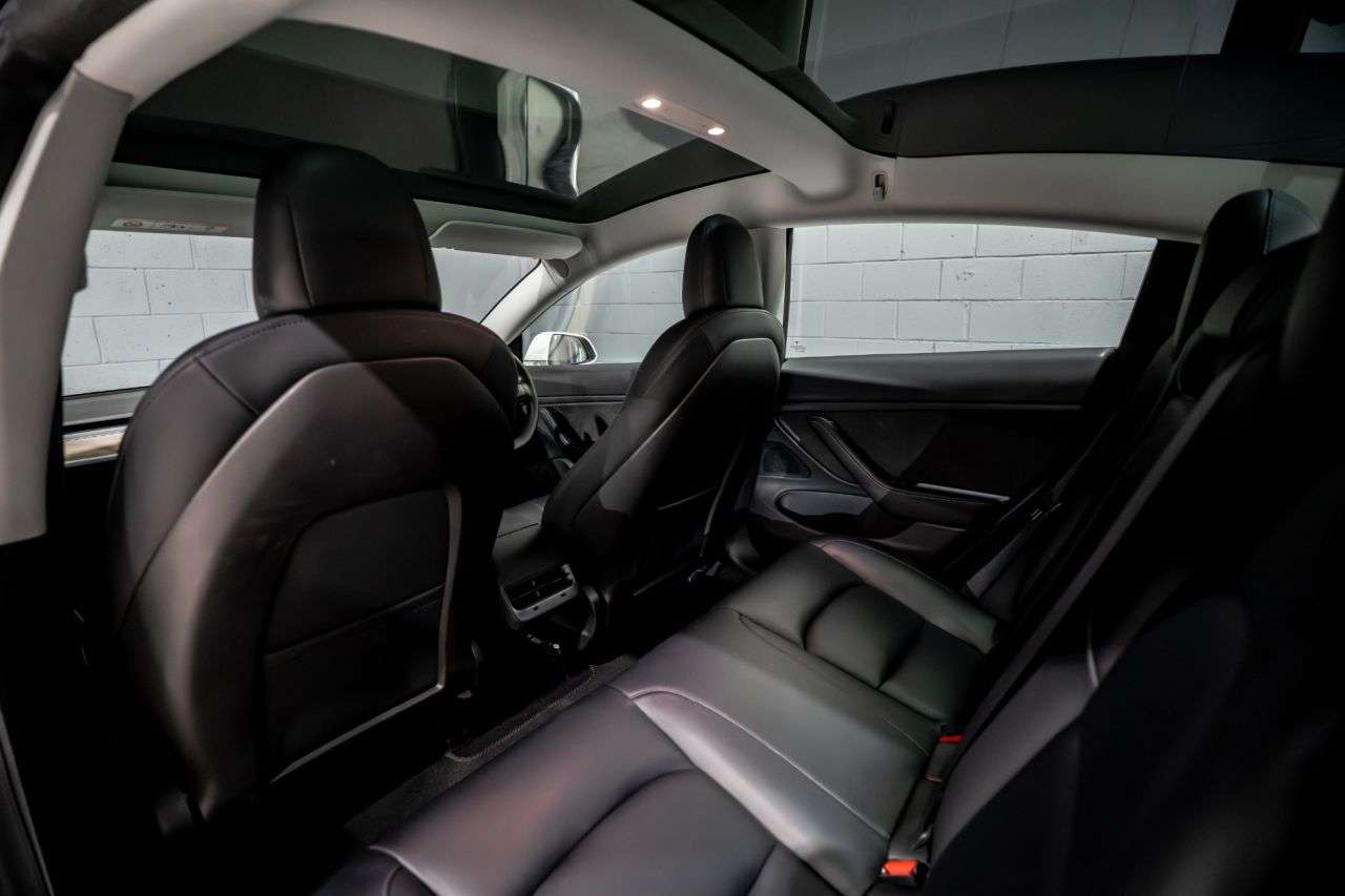 2019 TESLA MODEL 3 2019 TESLA MODEL 3