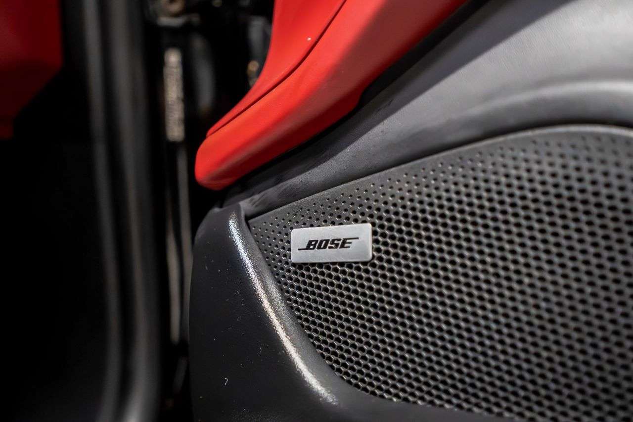 2020 PORSCHE TAYCAN 2020 PORSCHE TAYCAN