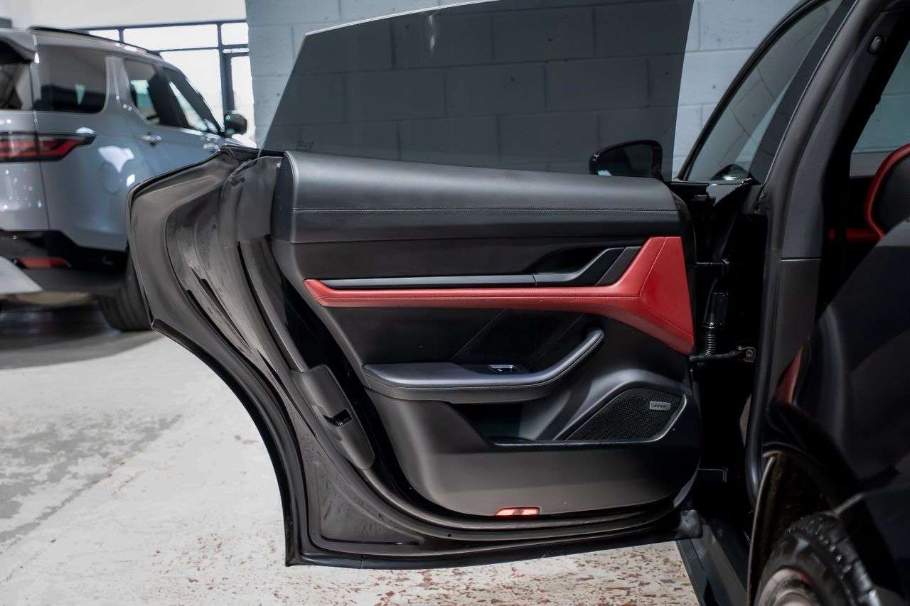 2020 PORSCHE TAYCAN 2020 PORSCHE TAYCAN