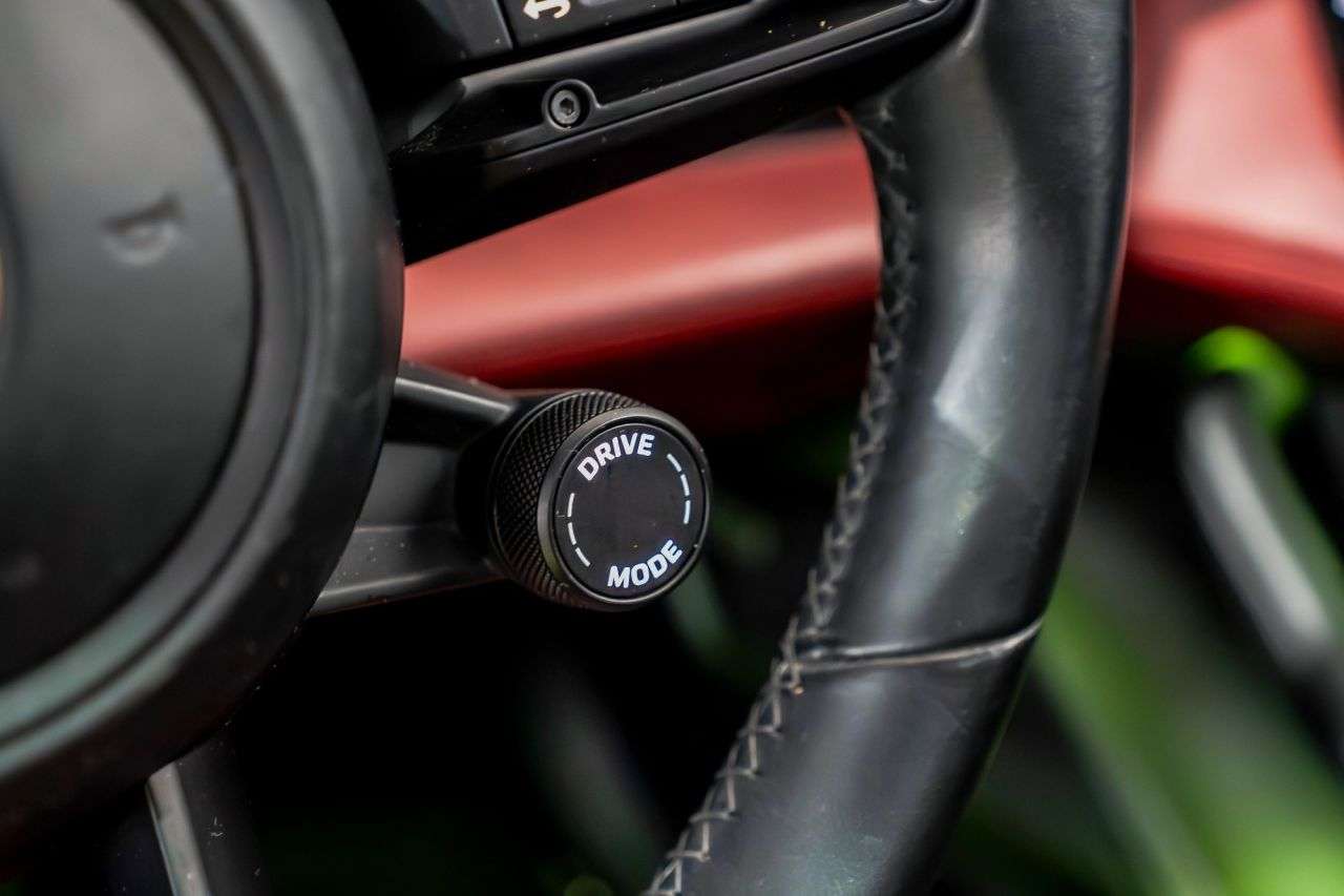 2020 PORSCHE TAYCAN 2020 PORSCHE TAYCAN