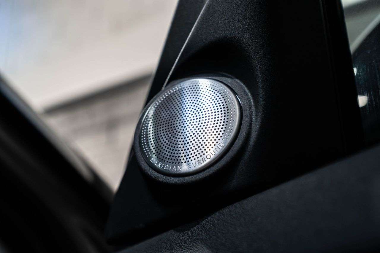 2019 LAND ROVER RANGE ROVER EVOQUE 2019 LAND ROVER RANGE ROVER EVOQUE