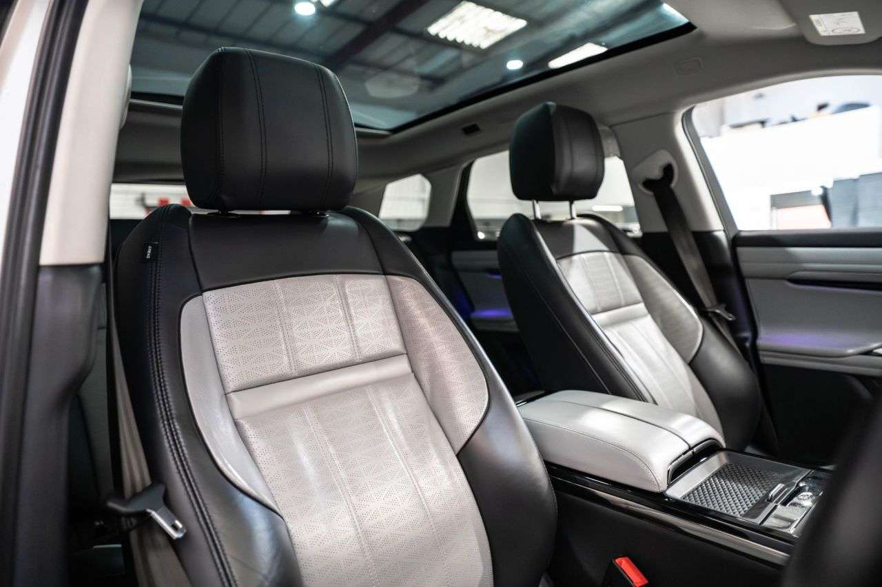 2019 LAND ROVER RANGE ROVER EVOQUE 2019 LAND ROVER RANGE ROVER EVOQUE