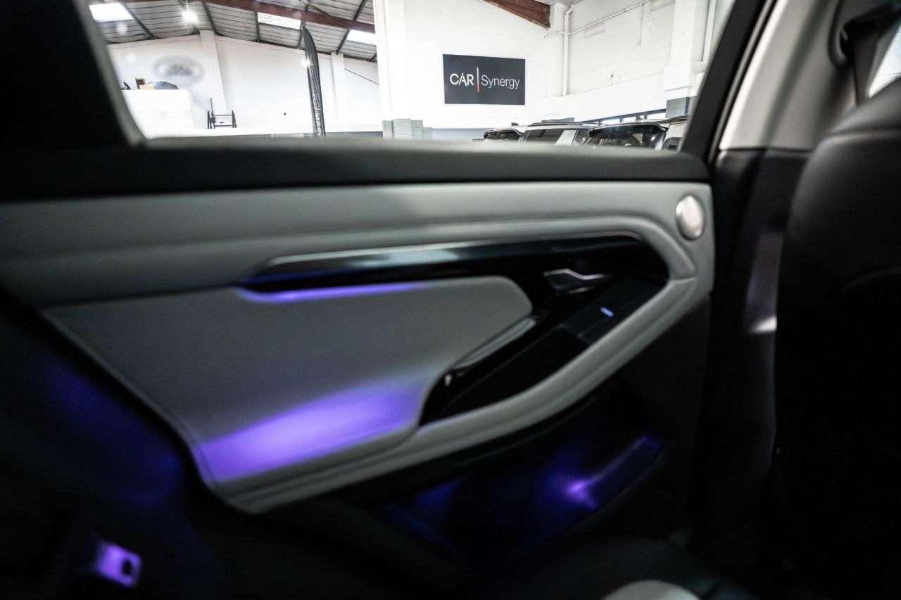 2019 LAND ROVER RANGE ROVER EVOQUE 2019 LAND ROVER RANGE ROVER EVOQUE