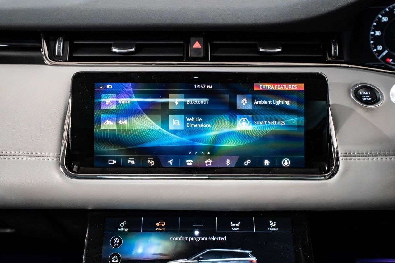 2019 LAND ROVER RANGE ROVER EVOQUE 2019 LAND ROVER RANGE ROVER EVOQUE