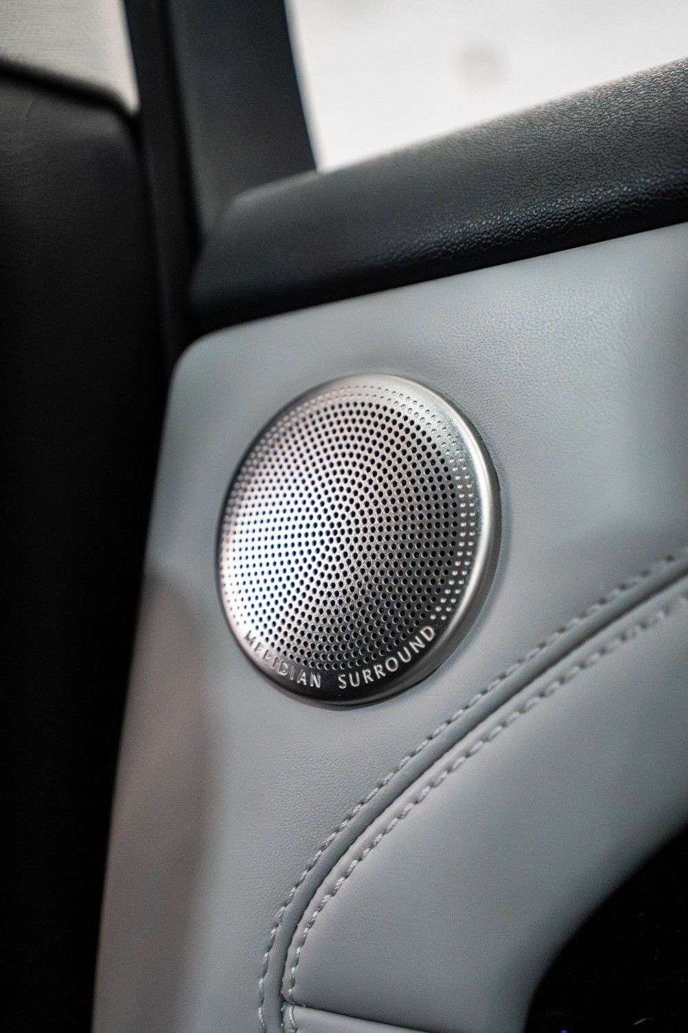 2019 LAND ROVER RANGE ROVER EVOQUE 2019 LAND ROVER RANGE ROVER EVOQUE