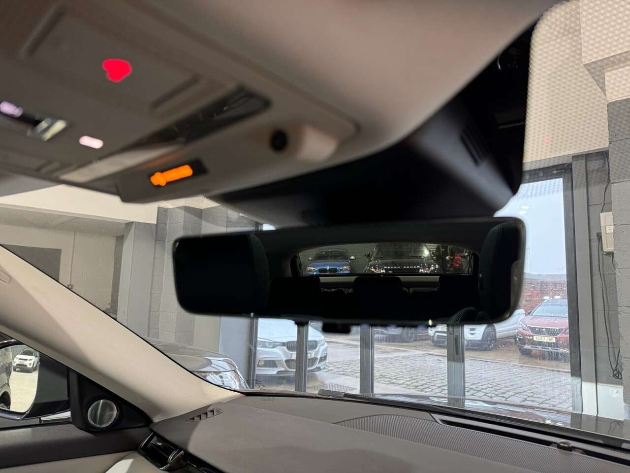 2019 LAND ROVER RANGE ROVER EVOQUE 2019 LAND ROVER RANGE ROVER EVOQUE