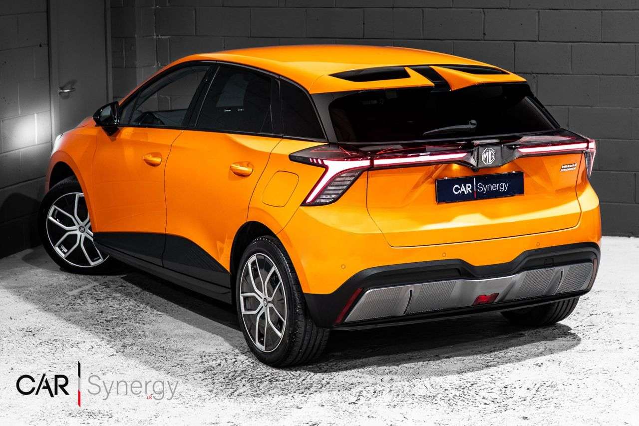 A 2024 MG MG4 64kWh Trophy Long Range Hatchback 5dr Electric Auto (203 ps) / STUNNING CAR A 2024 MG MG4 64kWh Trophy Long Range Hatchback 5dr Electric Auto (203 ps) / STUNNING CAR