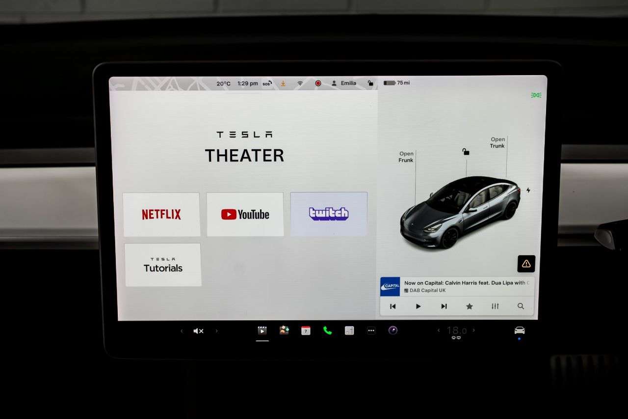 2019 TESLA MODEL 3 2019 TESLA MODEL 3