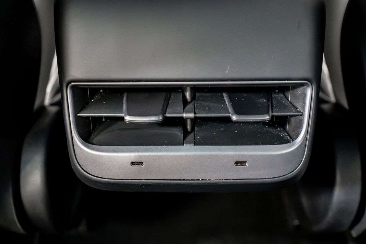 2019 TESLA MODEL 3 2019 TESLA MODEL 3