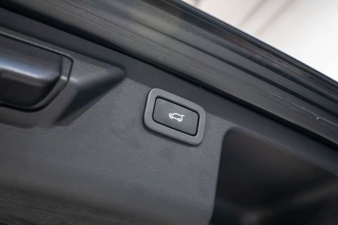 2018 LAND ROVER DISCOVERY SPORT 2018 LAND ROVER DISCOVERY SPORT