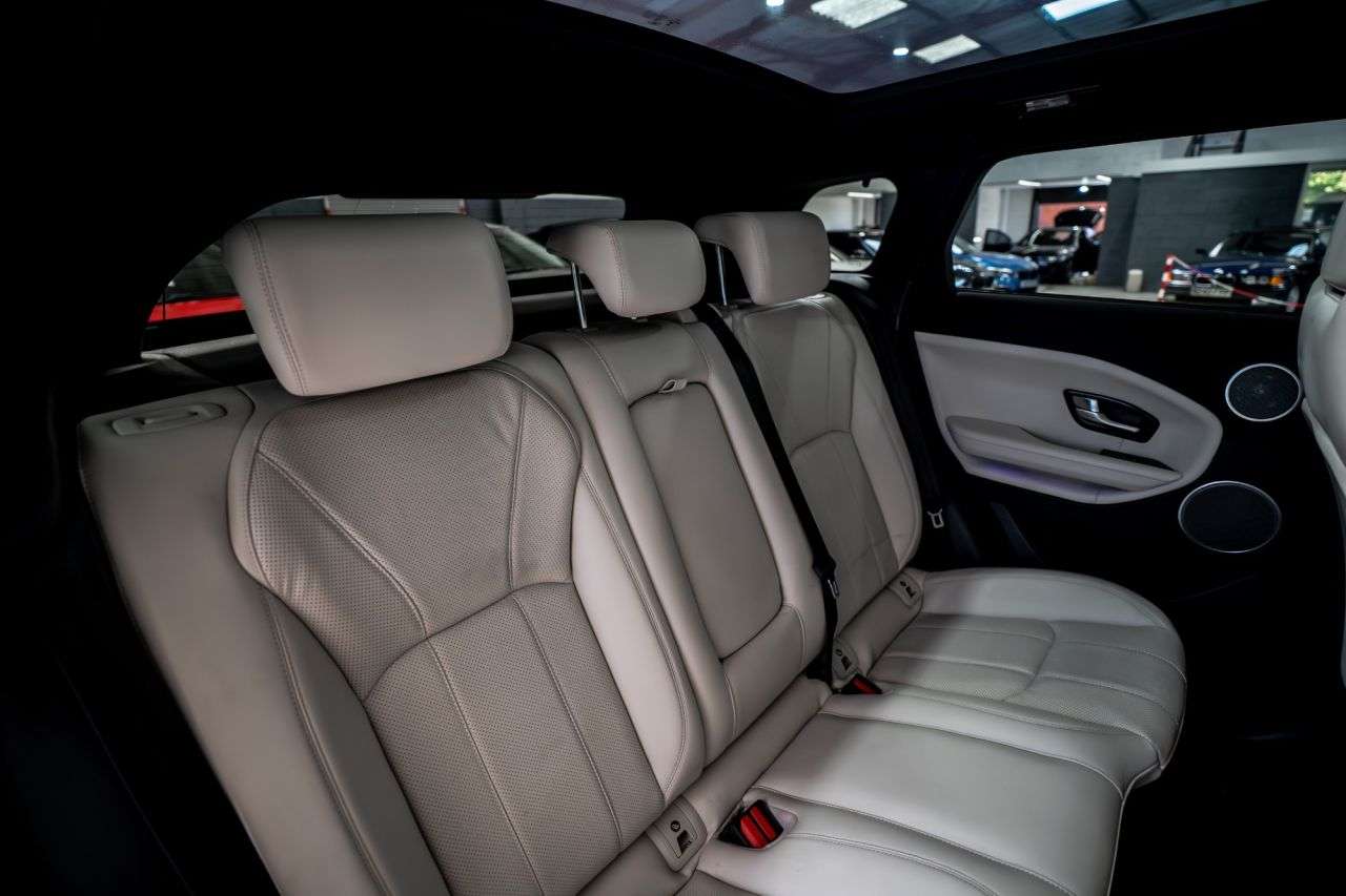 2019 LAND ROVER RANGE ROVER EVOQUE 2019 LAND ROVER RANGE ROVER EVOQUE