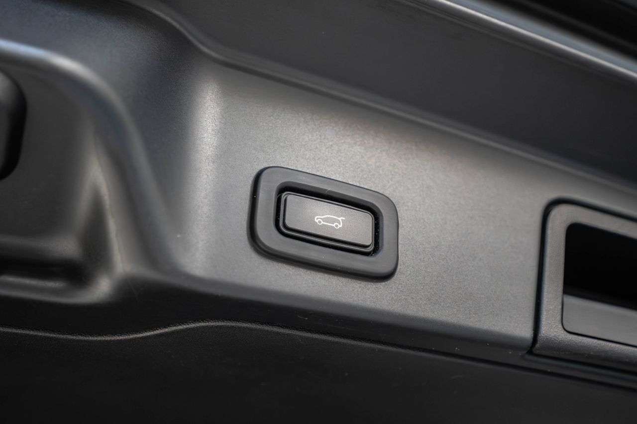 2020 LAND ROVER RANGE ROVER EVOQUE 2020 LAND ROVER RANGE ROVER EVOQUE