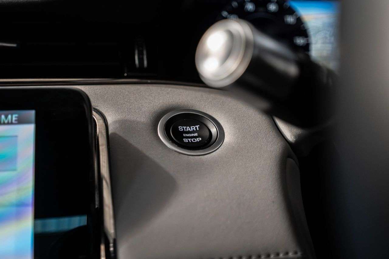 2020 LAND ROVER RANGE ROVER EVOQUE 2020 LAND ROVER RANGE ROVER EVOQUE