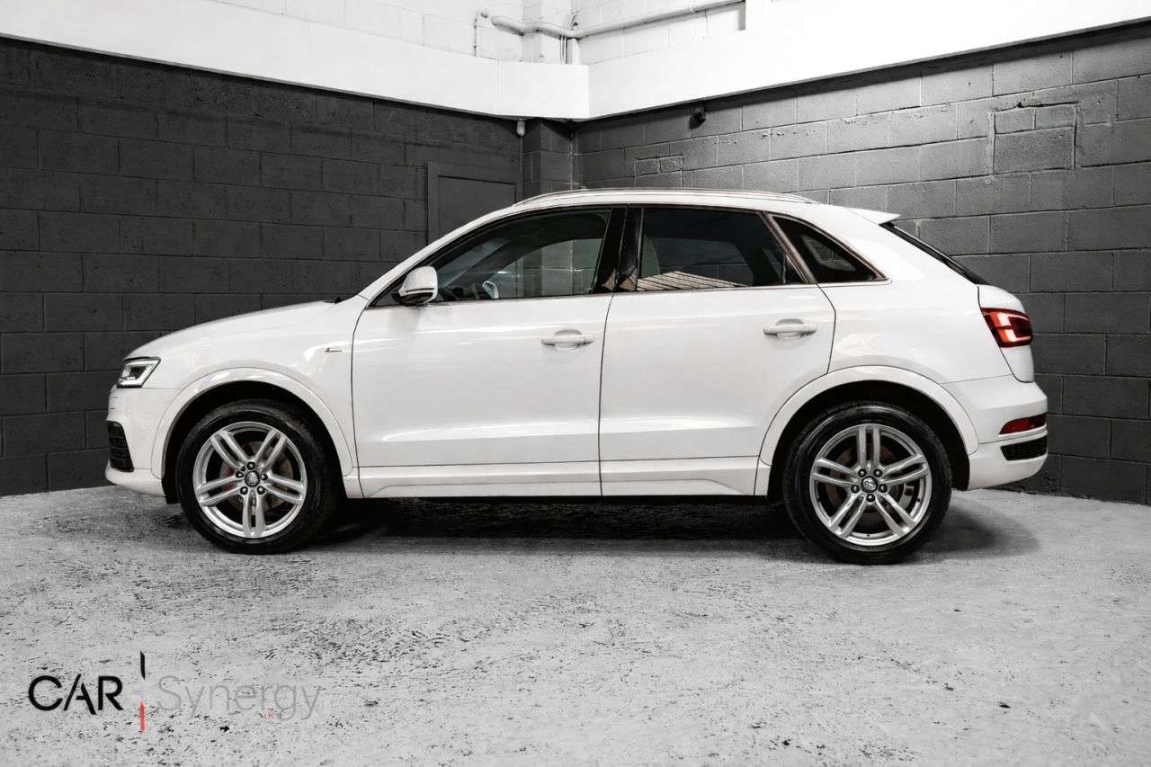 A 2017 AUDI Q3 2.0 TDI S line SUV 5dr Diesel S Tronic quattro Euro 6 (s/s) (Nav) (184 ps) A 2017 AUDI Q3 2.0 TDI S line SUV 5dr Diesel S Tronic quattro Euro 6 (s/s) (Nav) (184 ps)