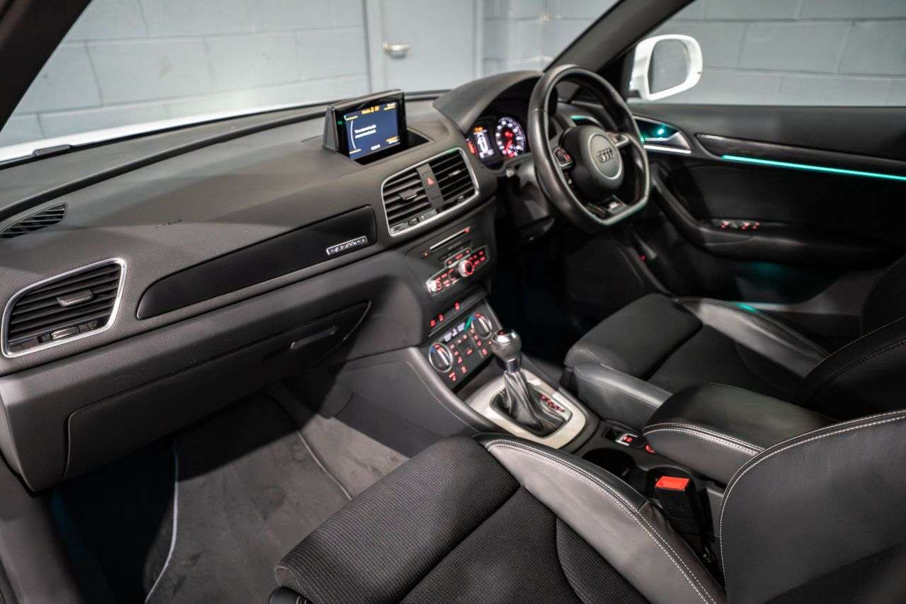 2017 AUDI Q3 2017 AUDI Q3