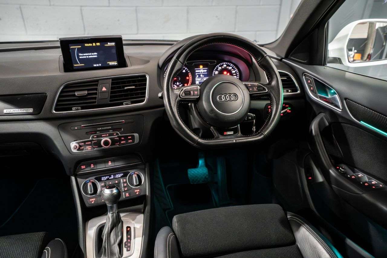 2017 AUDI Q3 2017 AUDI Q3