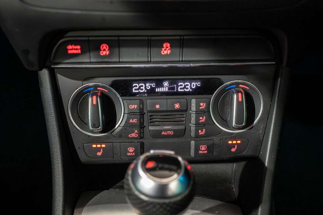 2017 AUDI Q3 2017 AUDI Q3