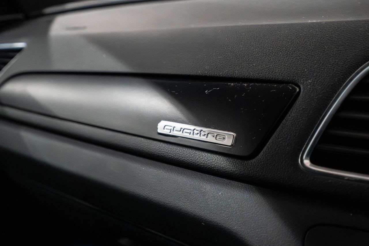 2017 AUDI Q3 2017 AUDI Q3