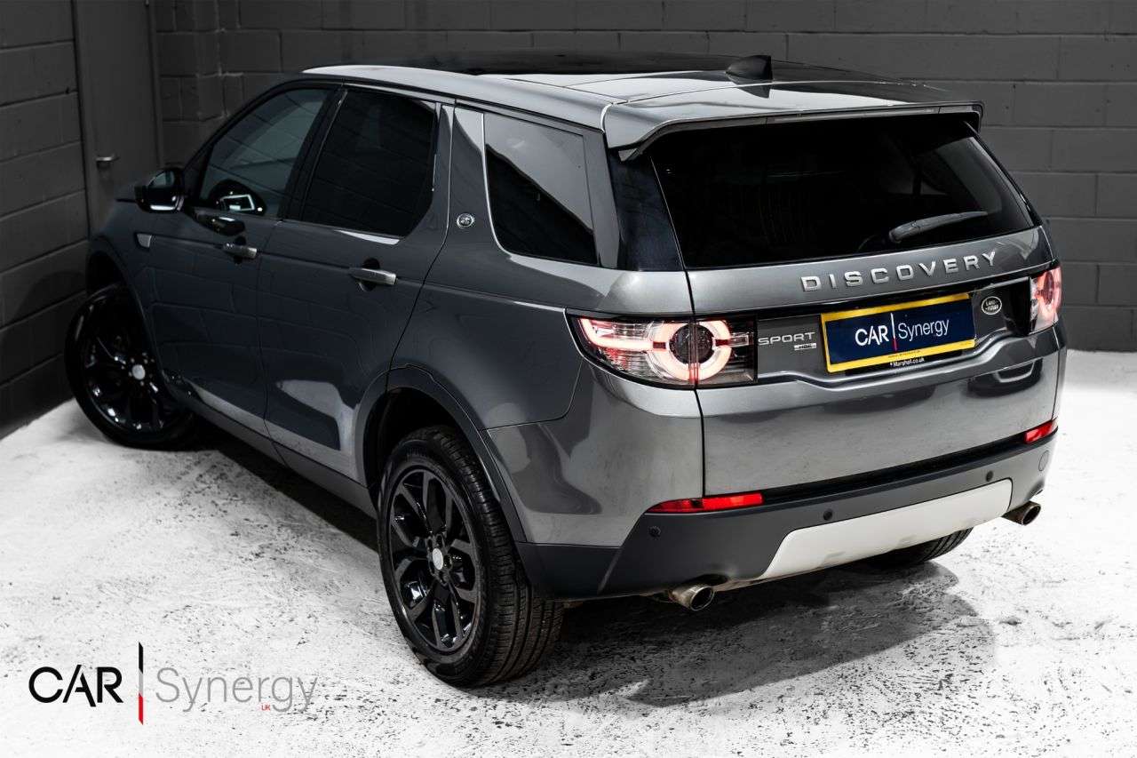 A 2018 LAND ROVER DISCOVERY SPORT TD4 HSE A 2018 LAND ROVER DISCOVERY SPORT TD4 HSE