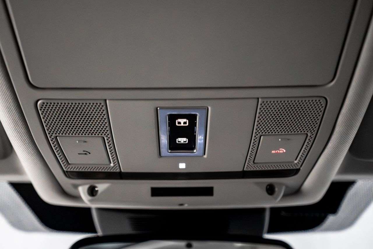 2018 LAND ROVER DISCOVERY SPORT 2018 LAND ROVER DISCOVERY SPORT