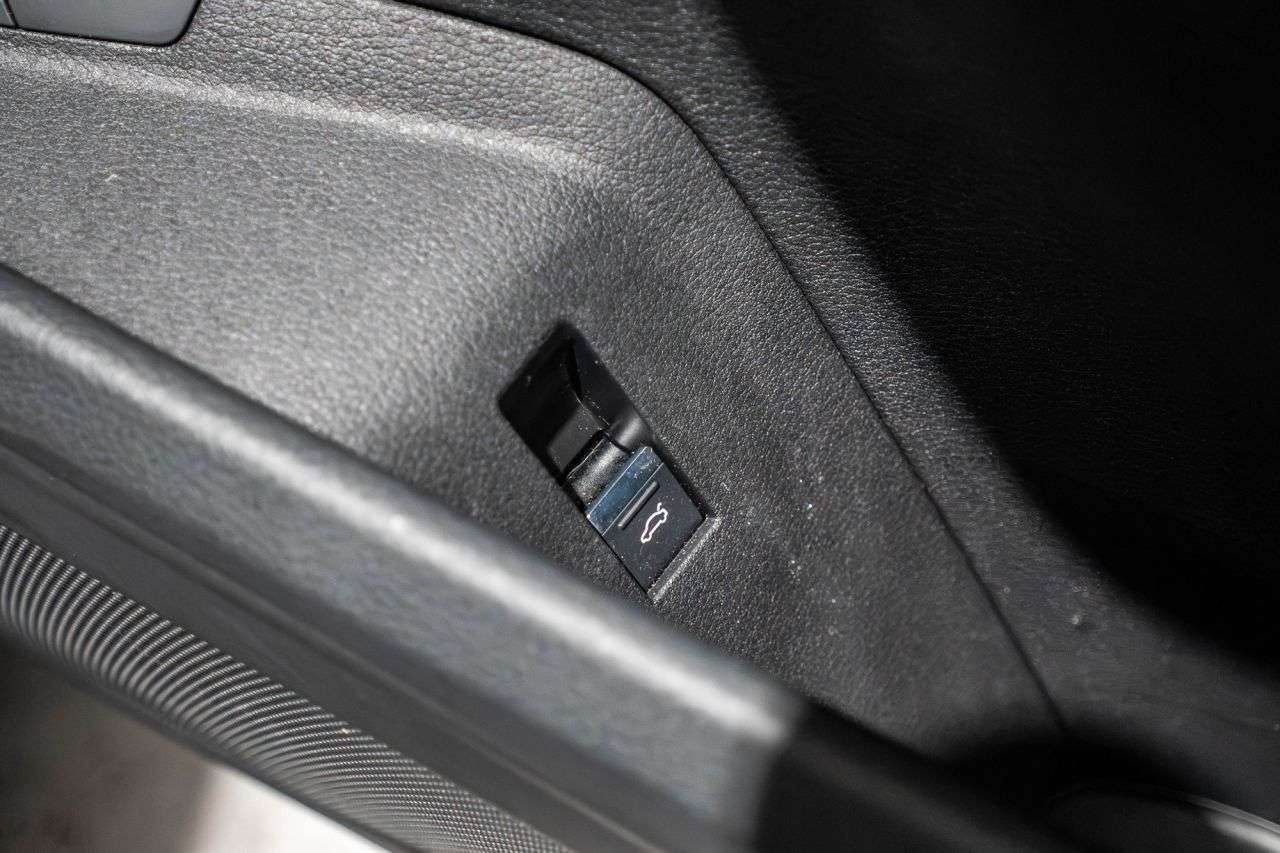 2022 AUDI E-TRON 2022 AUDI E-TRON