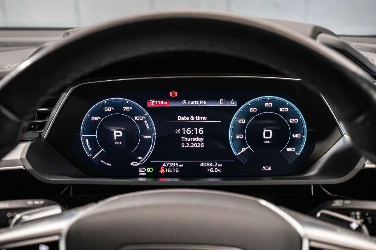 2022 AUDI E-TRON 2022 AUDI E-TRON